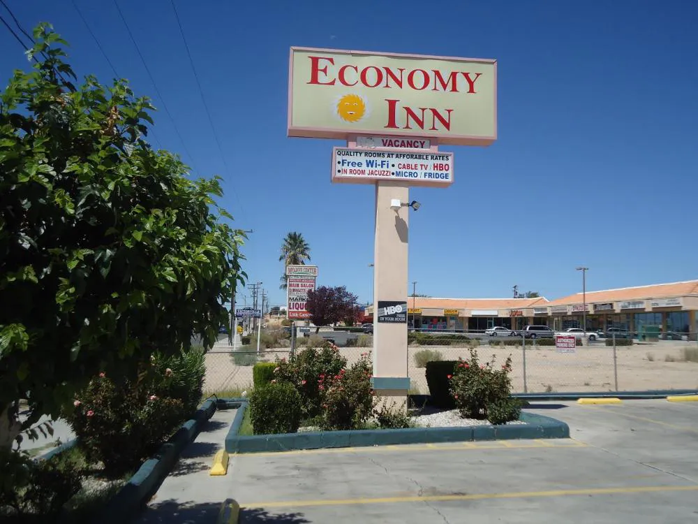 Economy Inn Victorville hotel hero