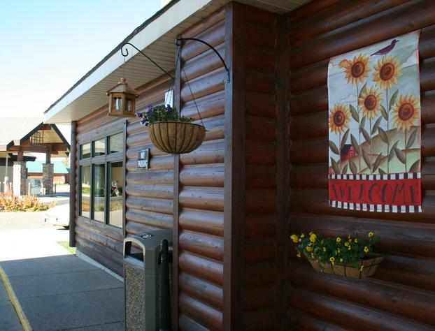 Yellowstone Lodge hotel detail image 4