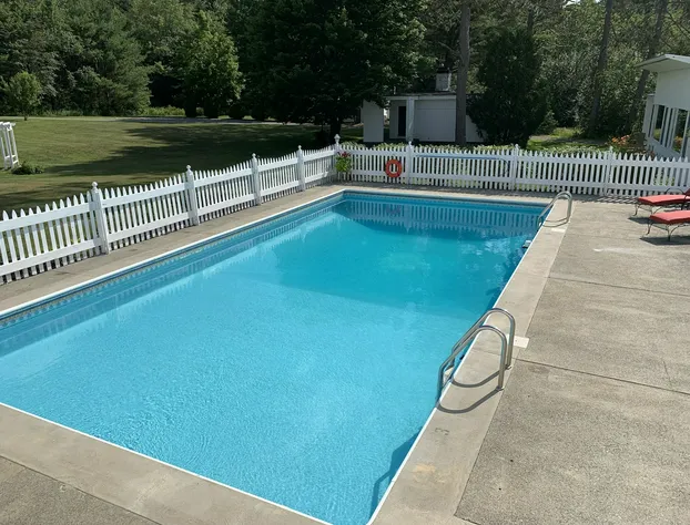 Lovett's Inn and Restaurant hotel detail image 1