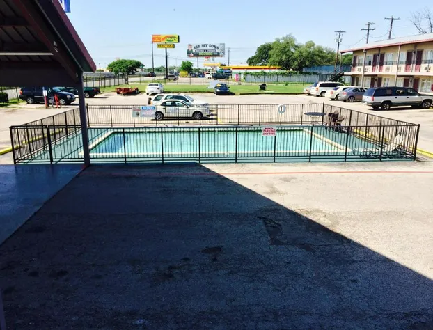 Austin Motor Inn hotel detail image 1