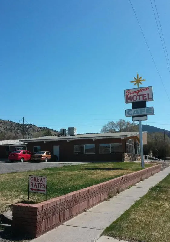 Sunglow Hotel hotel hero