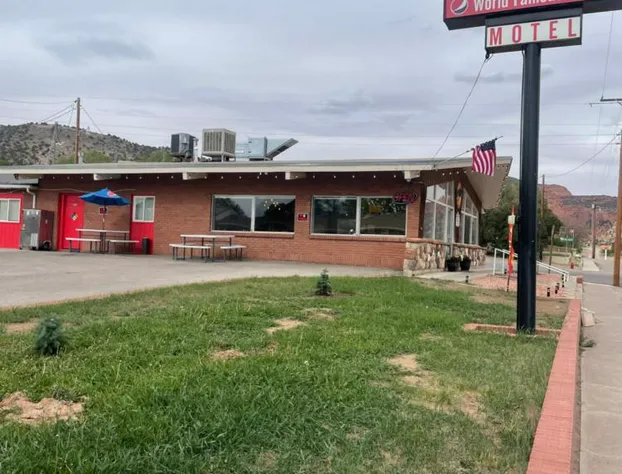 Sunglow Hotel hotel detail image 1