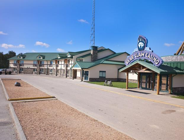 Bear Claw Casino & Hotel hotel detail image 1