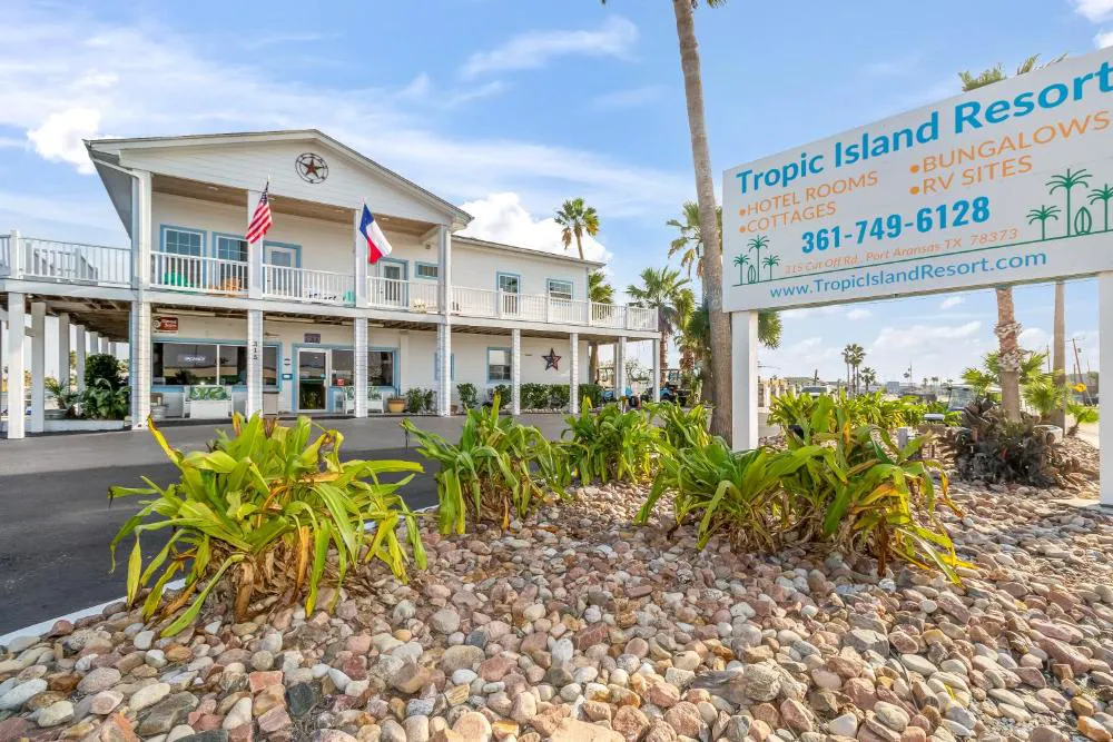 Tropic Island Resort hotel hero
