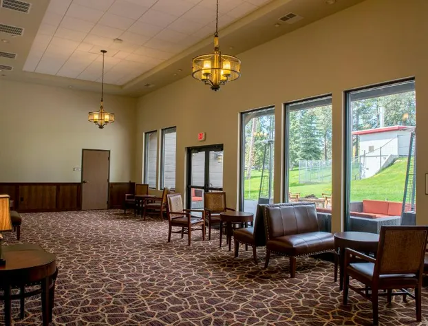 Cedar Creek Lodge and Conference Center hotel detail image 2