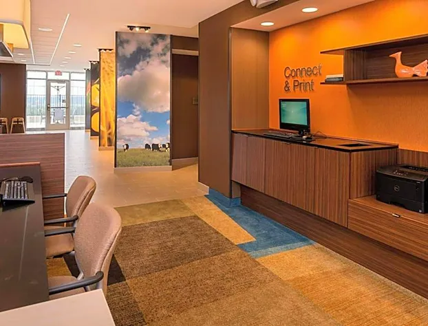 Fairfield Inn & Suites by Marriott Huntington hotel detail image 2