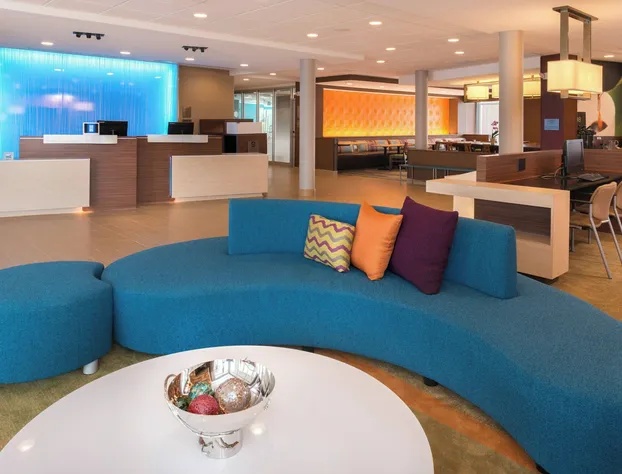 Fairfield Inn & Suites by Marriott Huntington hotel detail image 2