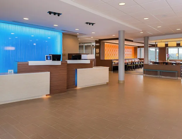 Fairfield Inn & Suites by Marriott Huntington hotel detail image 3