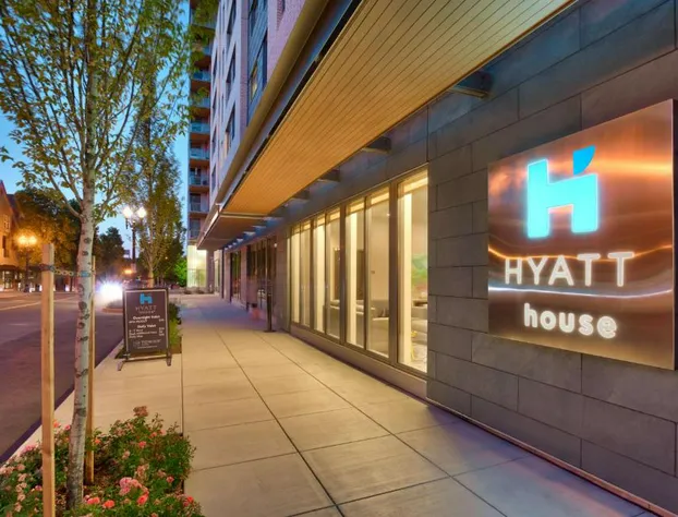 Hyatt House Portland/Downtown hotel detail image 1