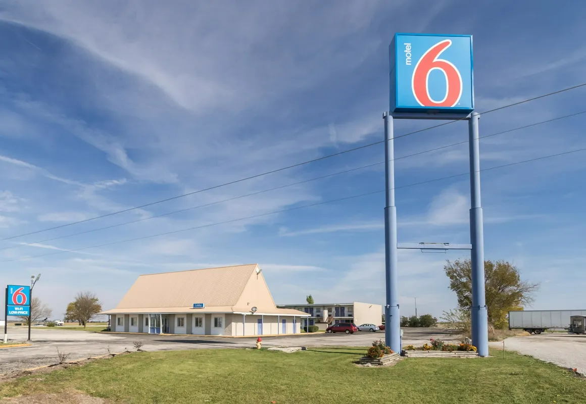 Motel 6-Mattoon, IL hotel hero