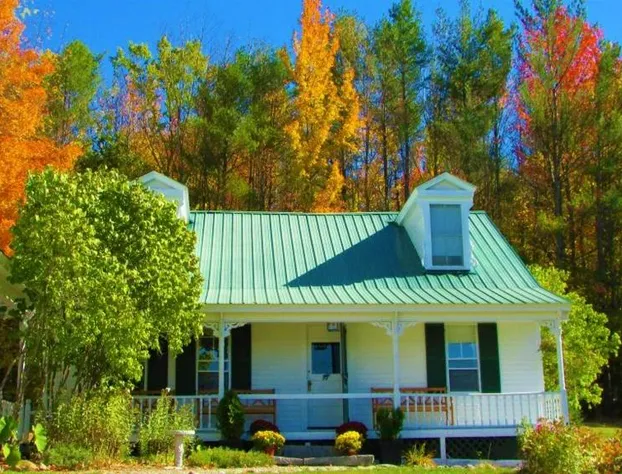 Center Lovell Inn hotel detail image 3