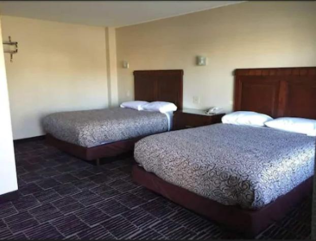 Economy INN hotel detail image 2