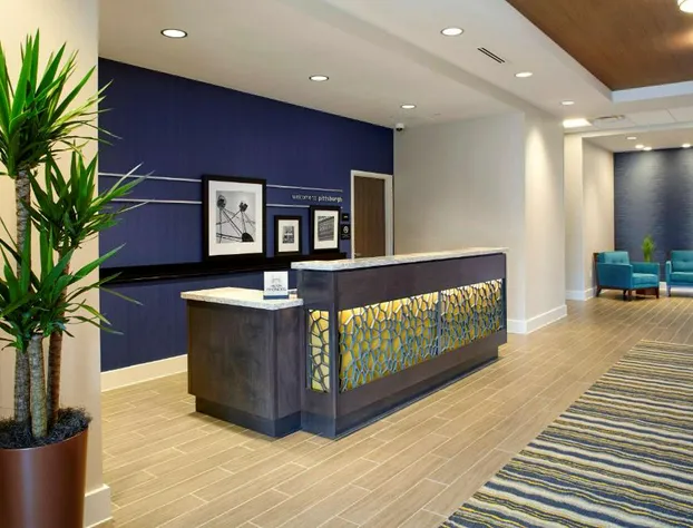 Hampton Inn & Suites Pittsburgh Airport South–Settlers Ridge hotel detail image 3