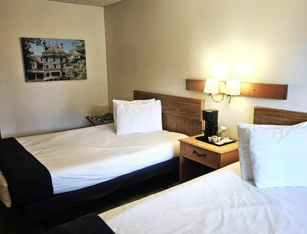 Otter Creek Inn hotel detail image 4