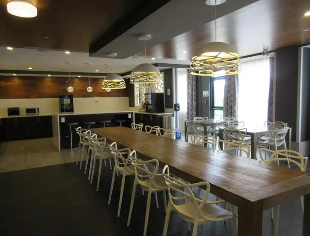 Best Western Plus Airdrie Gateway hotel detail image 3