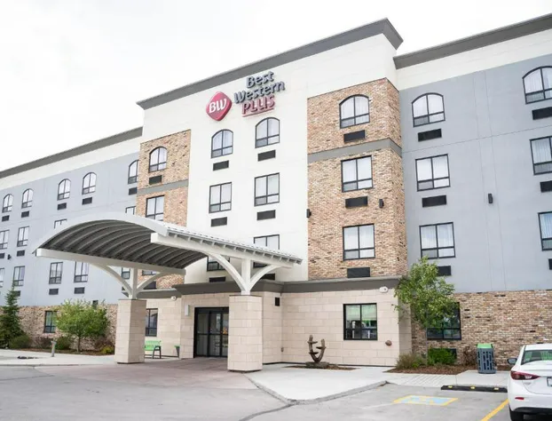 Best Western Plus Airdrie Gateway hotel detail image 1