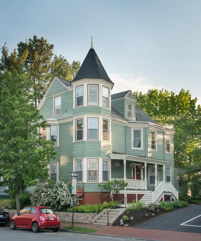 The Chadwick Bed & Breakfast hotel hero