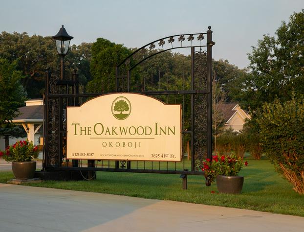The Oakwood Inn Okoboji - Adults Only hotel detail image 2