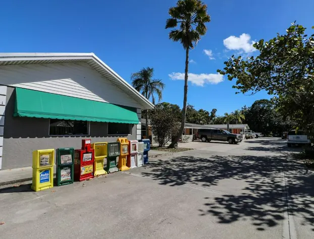 Grove City Motel hotel detail image 2