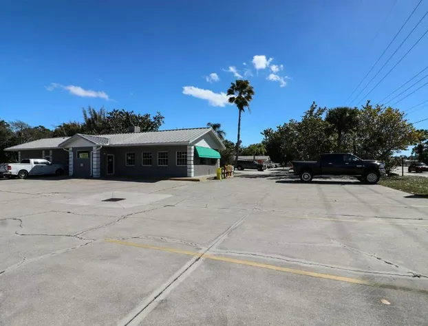 Grove City Motel hotel detail image 4