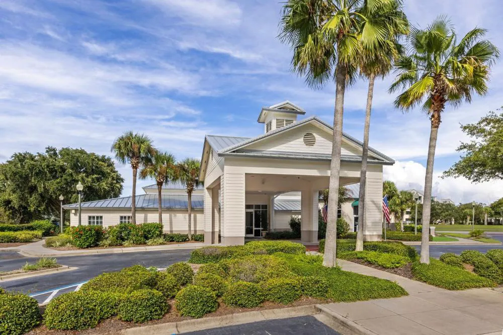 Marriott's Legends Edge at Bay Point hotel hero