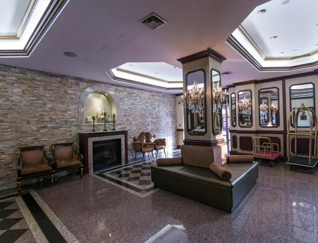 Avenue Plaza Hotel hotel detail image 4