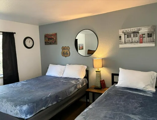 Brownsville Motel hotel detail image 4