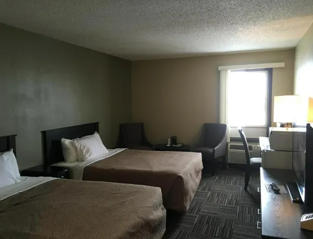 Sunlac Inn Devils Lake hotel detail image 2