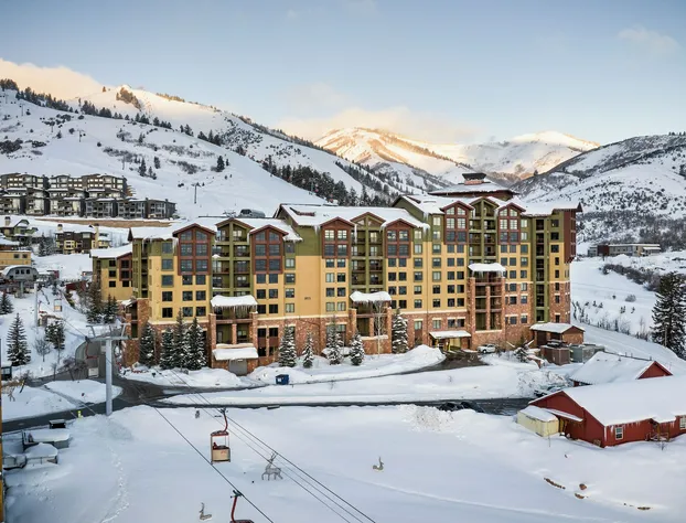 Grand Summit Hotel - Canyons Village, a RockResort hotel detail image 2