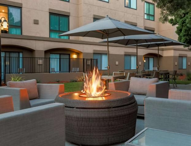 DoubleTree Suites by Hilton Hotel Sacramento – Rancho Cordova hotel detail image 2