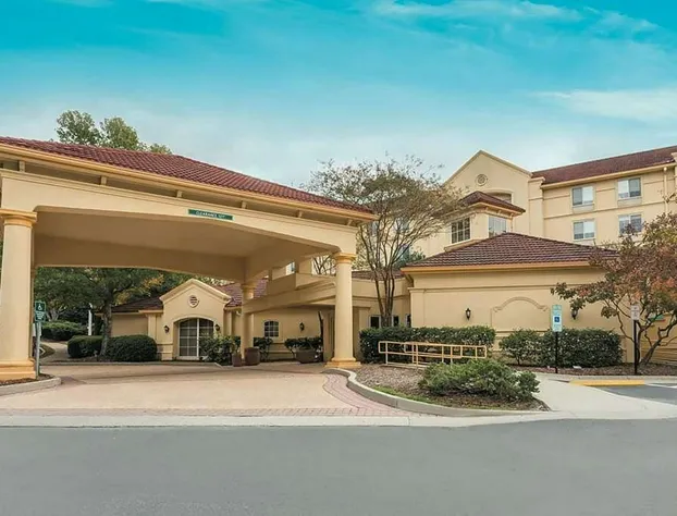 La Quinta Inn & Suites by Wyndham Raleigh/Durham Southpoint hotel detail image 1