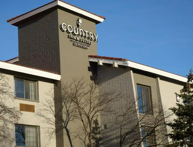 Country Inn & Suites by Radisson, Hoffman Estates, IL hotel detail image 1