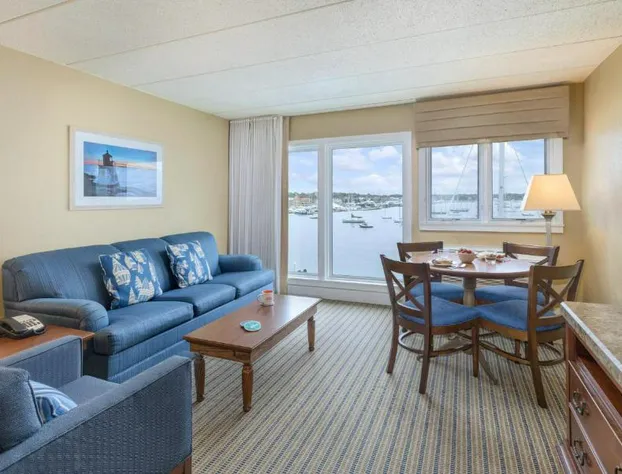 Club Wyndham Inn on Long Wharf hotel detail image 1