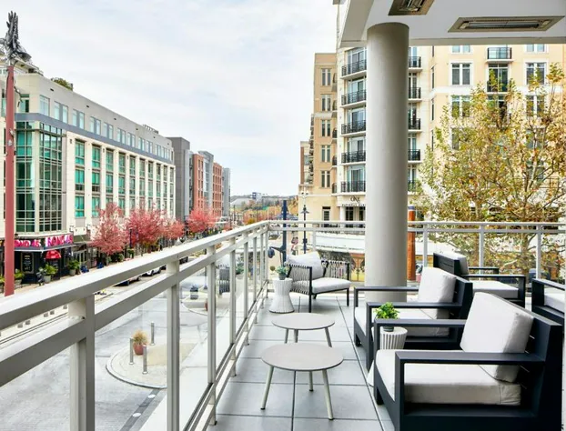 AC Hotel by Marriott National Harbor Washington, D.C. Area hotel detail image 2