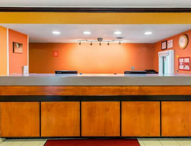 Studios & Suites 4 Less Charlotte hotel detail image 1