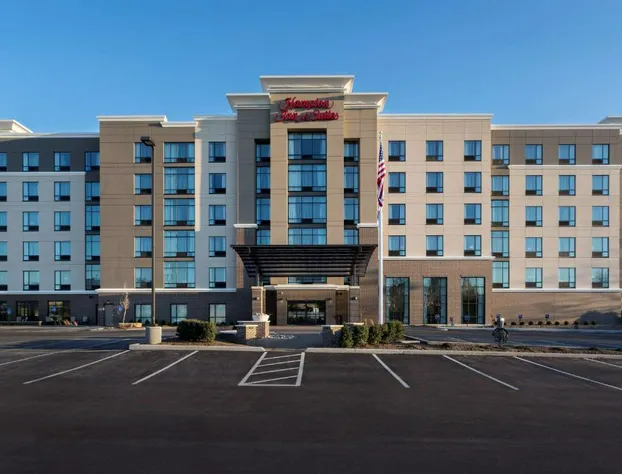 Hampton Inn & Suites Newport/Cincinnati hotel detail image 1