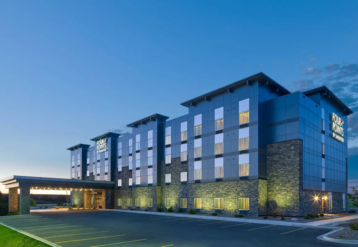 Four Points by Sheraton Williston hotel hero