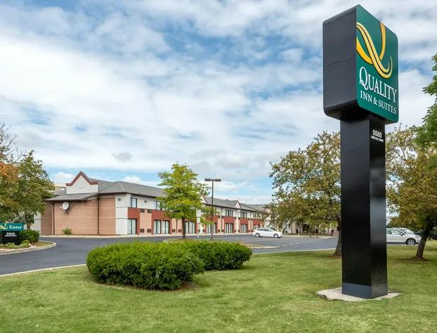 Quality Inn & Suites - Toronto West hotel detail image 2