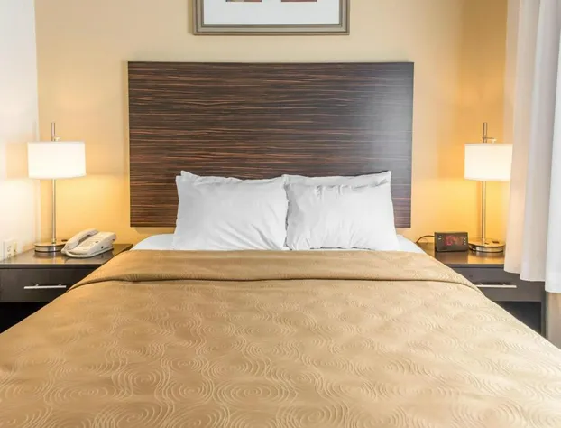 MainStay Suites Pittsburgh Airport hotel detail image 3