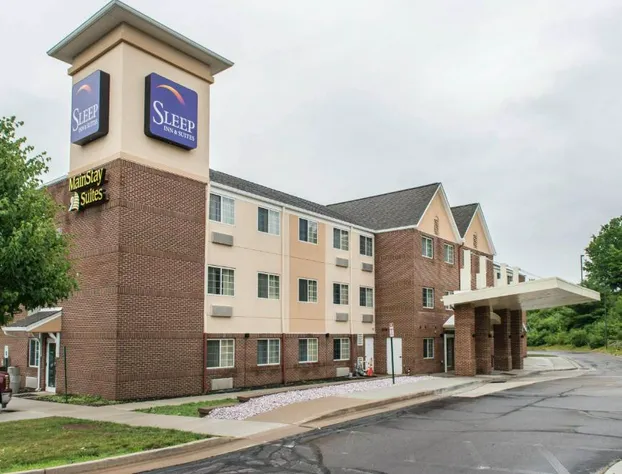 MainStay Suites Pittsburgh Airport hotel detail image 1