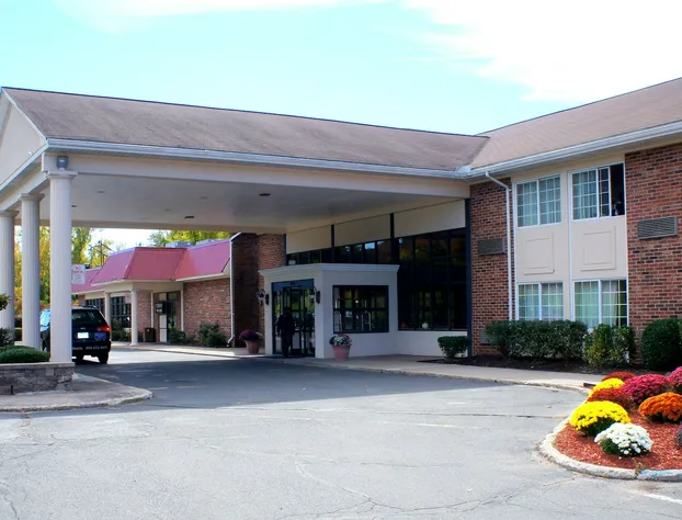 Rodeway Inn & Suites East Windsor hotel detail image 1