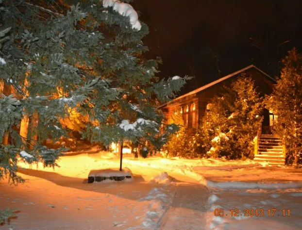 Auberge Alpine Inn hotel detail image 2