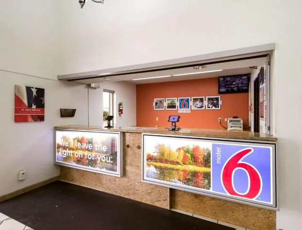 Motel 6 Davenport, IA hotel detail image 3