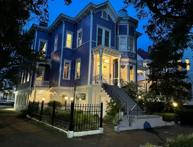 Amethyst Garden Inn hotel detail image 2