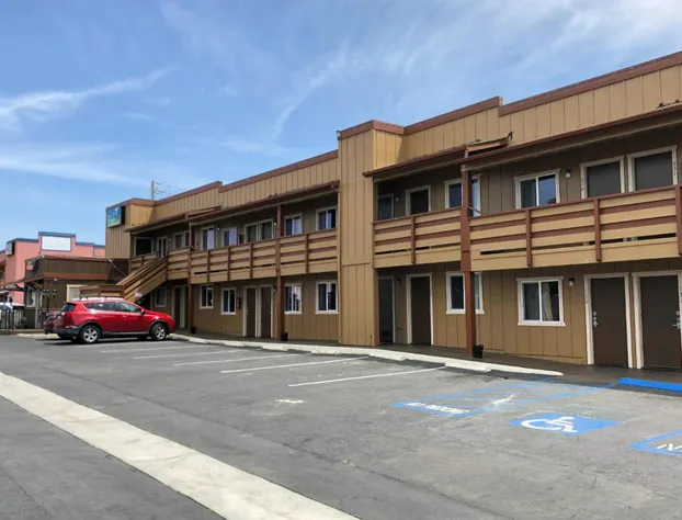 Pacific Inn hotel detail image 4