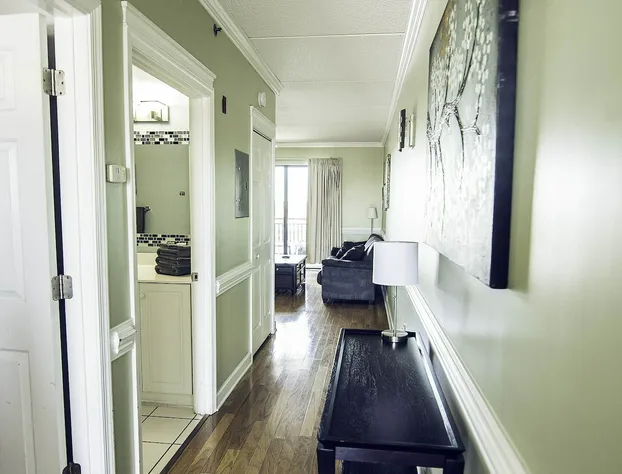 Water Street Retreats hotel detail image 4