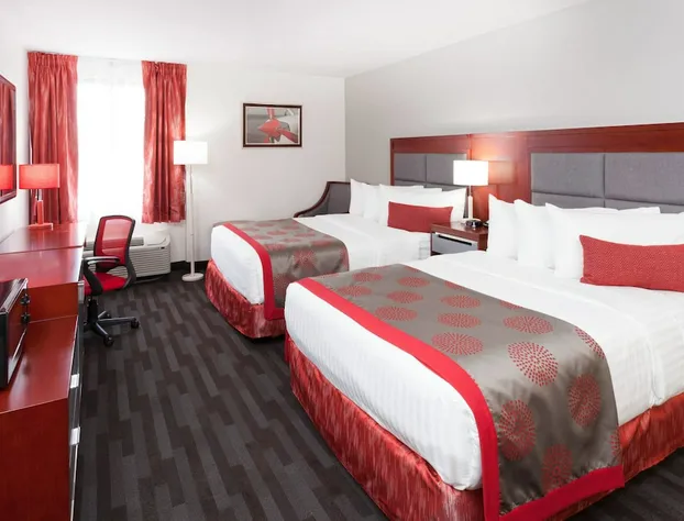 Ramada Plaza by Wyndham Chicago North Shore hotel detail image 3