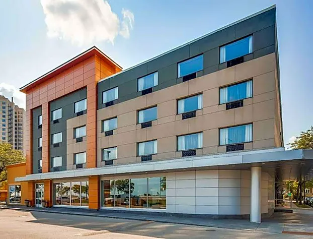 Best Western Plus Hyde Park Chicago Hotel hotel detail image 1