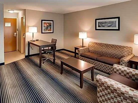 Best Western Plus Hyde Park Chicago Hotel hotel detail image 3