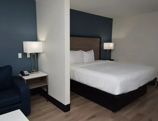 Baymont by Wyndham Batavia - Darien Lake hotel detail image 3